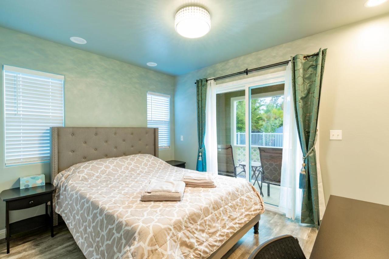 Ocean Breeze Inn Кио Экстерьер фото