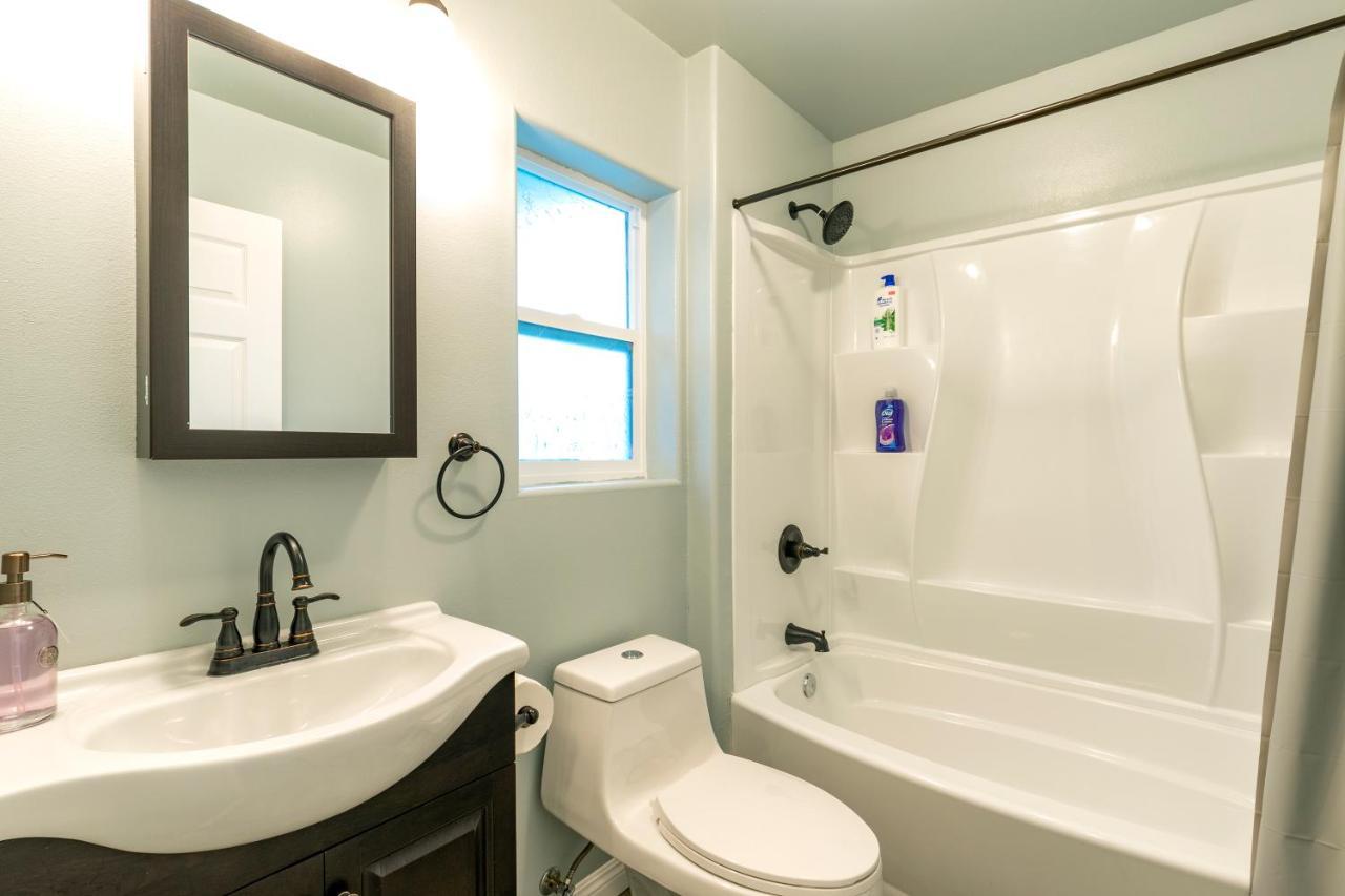 Ocean Breeze Inn Кио Экстерьер фото